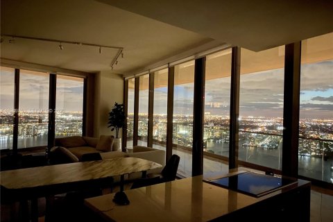 Copropriété à vendre à Sunny Isles Beach, Floride: 2 chambres, 119.94 m2 № 2051723 - photo 28