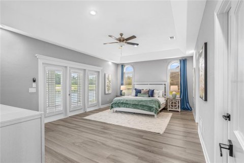 House in Ormond Beach, Florida 4 bedrooms, 406.82 sq.m. № 2224651 - photo 18