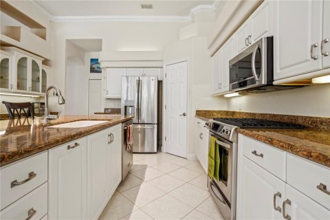 House in Port Orange, Florida 5 bedrooms, 285.4 sq.m. № 1733494 - photo 21
