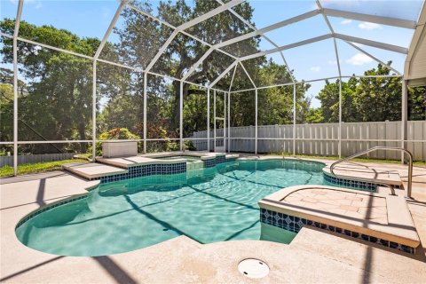House in Port Orange, Florida 5 bedrooms, 285.4 sq.m. № 1733494 - photo 5