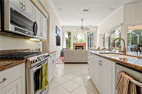 House in Port Orange, Florida 5 bedrooms, 285.4 sq.m. № 1733494 - photo 23