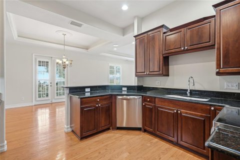 Touwnhouse à vendre à Tampa, Floride: 3 chambres, 176.51 m2 № 2420370 - photo 13