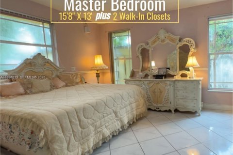 Купить виллу или дом в Уэст -Майами, Флорида 10 комнат, 171.31м2, № 1948959 - фото 5