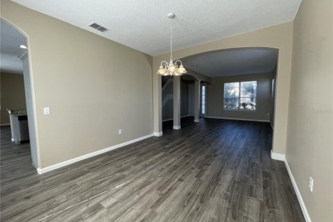 House in Orlando, Florida 4 bedrooms, 277.22 sq.m. № 1914034 - photo 15
