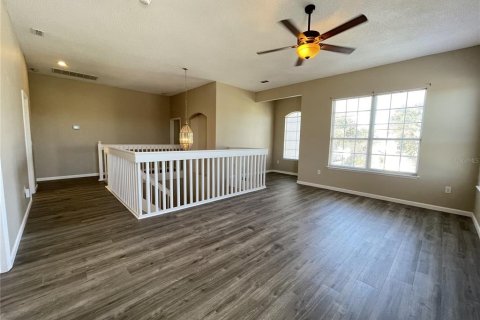 House in Orlando, Florida 4 bedrooms, 277.22 sq.m. № 1914034 - photo 27