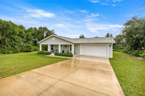 House in Ocala, Florida 3 bedrooms, 128.67 sq.m. № 2280553