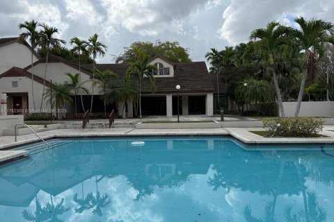 Copropriété à vendre à Miami, Floride: 2 chambres, 113.71 m2 № 2020486 - photo 15