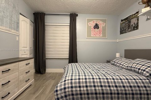 Copropriété à vendre à Miami, Floride: 2 chambres, 113.71 m2 № 2020486 - photo 13