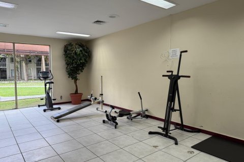 Copropriété à vendre à Miami, Floride: 2 chambres, 113.71 m2 № 2020486 - photo 19