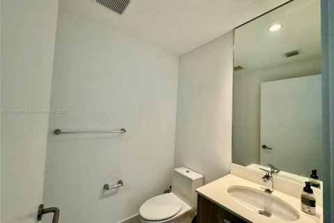 Condominio en venta en Miami, Florida, 1 dormitorio, 61.5 m2 № 1888724 - foto 21