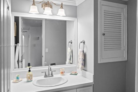 Copropriété à vendre à Pembroke Pines, Floride: 1 chambre, 83.61 m2 № 2025366 - photo 20