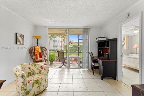 Copropriété à vendre à Pembroke Pines, Floride: 1 chambre, 83.61 m2 № 2025366 - photo 11