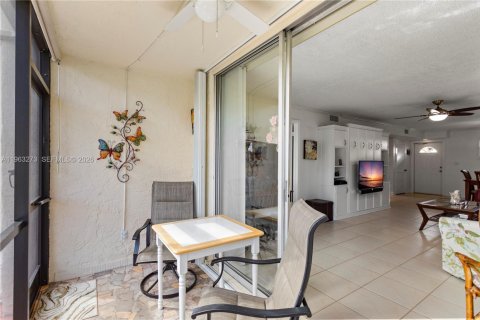 Copropriété à vendre à Pembroke Pines, Floride: 1 chambre, 83.61 m2 № 2025366 - photo 13