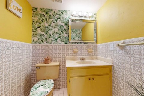 Купить кондоминиум в Норт-Майами-Бич, Флорида 1 спальня, 95.88м2, № 2036034 - фото 20