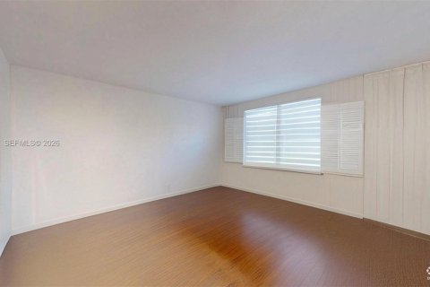 Купить кондоминиум в Норт-Майами-Бич, Флорида 1 спальня, 95.88м2, № 2036034 - фото 14