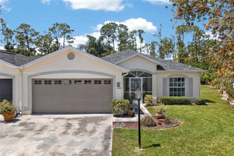House in Lake Suzy, Florida 2 bedrooms, 134.62 sq.m. № 2150943
