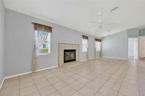 House in Lake Suzy, Florida 2 bedrooms, 134.62 sq.m. № 2150943 - photo 8