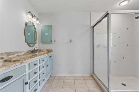 House in Lake Suzy, Florida 2 bedrooms, 134.62 sq.m. № 2150943 - photo 23