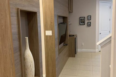 Купить виллу или дом в Киссимми, Флорида 9 комнат, 263.01м2, № 988395 - фото 14