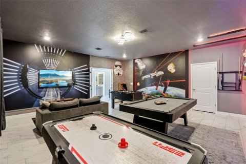 Casa en venta en Kissimmee, Florida, 8 dormitorios, 398.46 m2 № 2215056 - foto 9