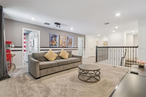 Casa en venta en Kissimmee, Florida, 8 dormitorios, 398.46 m2 № 2215056 - foto 30