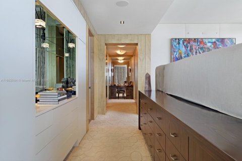 Copropriété à vendre à Bal Harbour, Floride: 3 chambres, 360.83 m2 № 1960649 - photo 20