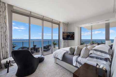 Copropriété à vendre à Bal Harbour, Floride: 3 chambres, 360.83 m2 № 1960649 - photo 14