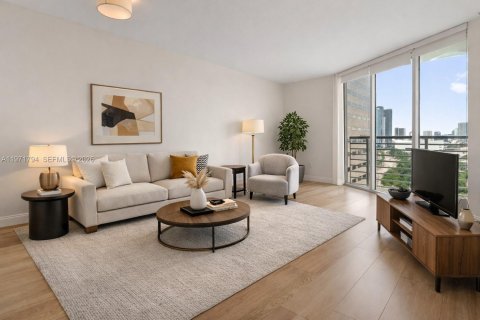 Condominio en Miami, Florida, 1 dormitorio  № 2033726