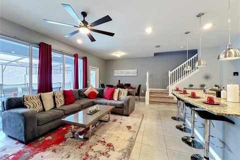 Touwnhouse à vendre à Davenport, Floride: 5 chambres, 213.02 m2 № 2093660 - photo 11