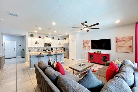 Touwnhouse à vendre à Davenport, Floride: 5 chambres, 213.02 m2 № 2093660 - photo 12