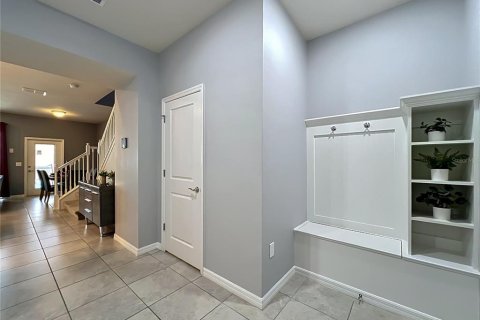 Touwnhouse à vendre à Davenport, Floride: 5 chambres, 213.02 m2 № 2093660 - photo 5