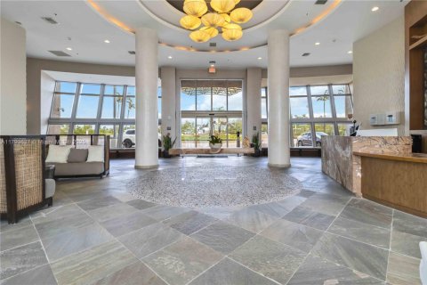 Condo in Sunrise, Florida, 1 bedroom  № 1671408 - photo 9