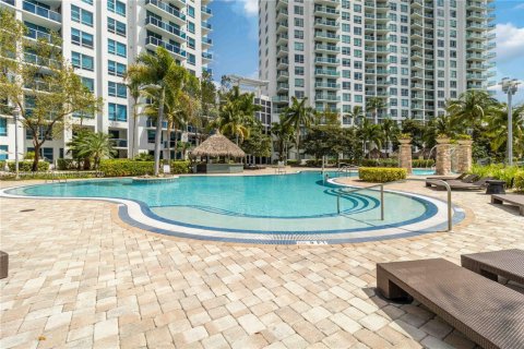 Condo in Sunrise, Florida, 1 bedroom  № 1671408 - photo 30