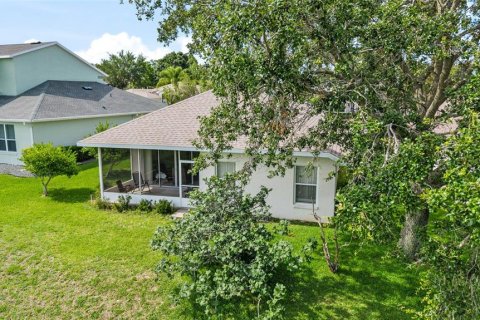 Villa ou maison à vendre à Leesburg, Floride: 2 chambres, 136.47 m2 № 1773541 - photo 5