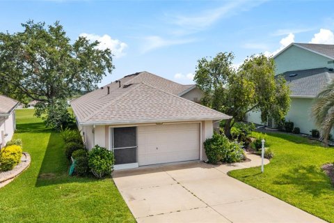 Villa ou maison à vendre à Leesburg, Floride: 2 chambres, 136.47 m2 № 1773541 - photo 2