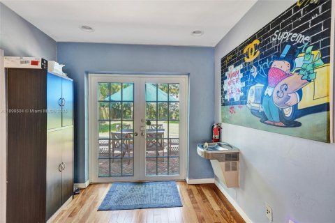 Immobilier commercial à vendre à Fort Lauderdale, Floride № 1954318 - photo 14