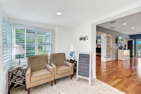 Immobilier commercial à vendre à Fort Lauderdale, Floride № 1954318 - photo 5