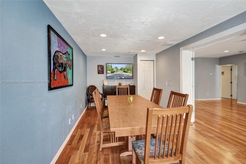 Immobilier commercial à vendre à Fort Lauderdale, Floride № 1954318 - photo 11