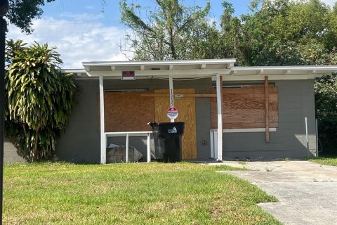House in Orlando, Florida 3 bedrooms, 98.1 sq.m. № 1638052 - photo 1
