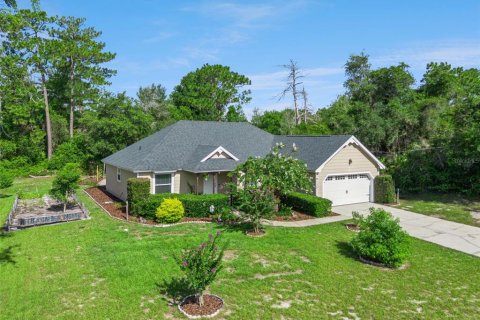 Villa ou maison à Orange City, Floride 3 chambres, 149.39 m2 № 2149920