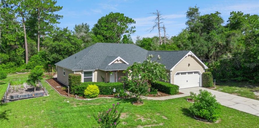 Villa ou maison à Orange City, Floride 3 chambres, 149.39 m2 № 2149920