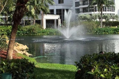 Copropriété à louer à Aventura, Floride: 2 chambres, 134.43 m2 № 1965877 - photo 28