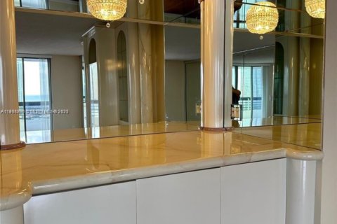 Copropriété à louer à Aventura, Floride: 2 chambres, 134.43 m2 № 1965877 - photo 8