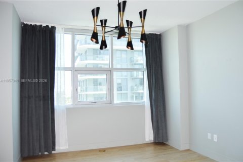Condominio en venta en Miami, Florida, 2 dormitorios, 117.24 m2 № 2011432 - foto 6