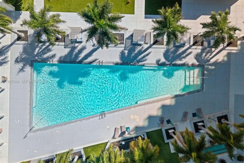 Купить кондоминиум в Майами, Флорида 2 спальни, 117.24м2, № 2011432 - фото 14