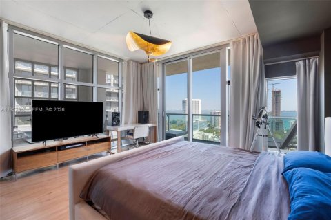 Copropriété à vendre à Miami, Floride: 2 chambres, 117.24 m2 № 2011432 - photo 12