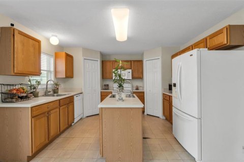 House in Bartow, Florida 4 bedrooms, 261.8 sq.m. № 1856669 - photo 6