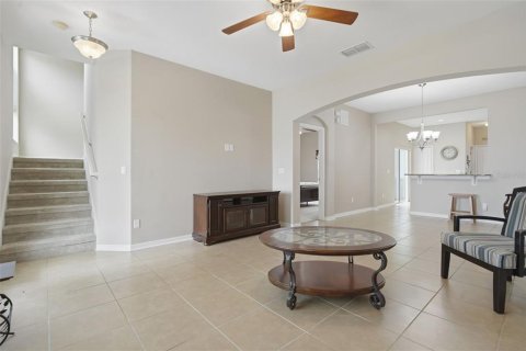 Townhouse in Groveland, Florida 3 bedrooms, 153.85 sq.m. № 2202756 - photo 5