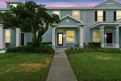 Townhouse in Groveland, Florida 3 bedrooms, 153.85 sq.m. № 2202756