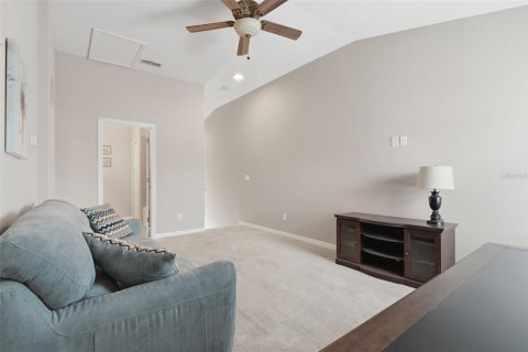 Townhouse in Groveland, Florida 3 bedrooms, 153.85 sq.m. № 2202756 - photo 22